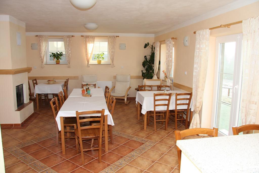 Horní Planá Apartmany Zahorovo Loze מראה חיצוני תמונה